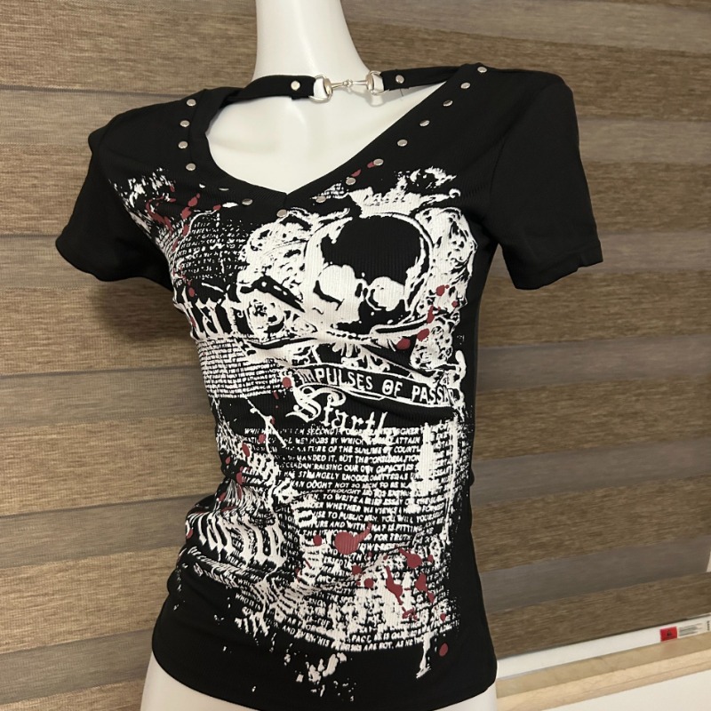 Camiseta gráfica Vintage Punk  - Summer Goth Clothing reseña y precio